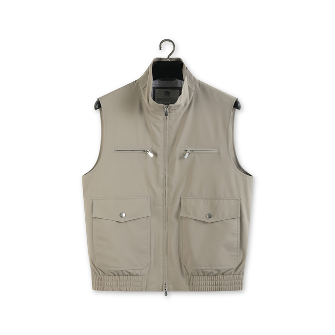 brunello cucinelli multi-pocket functional vest